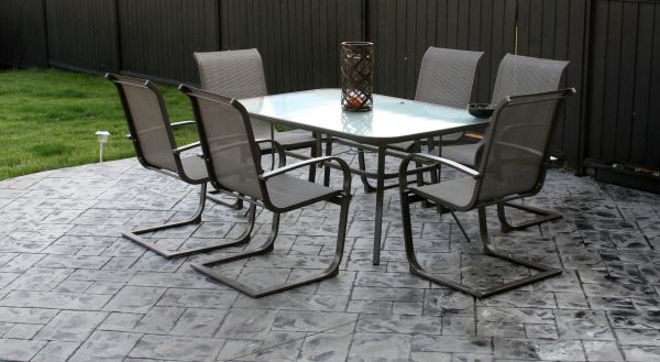 Backyard Concrete Stamping in Lake Stevens